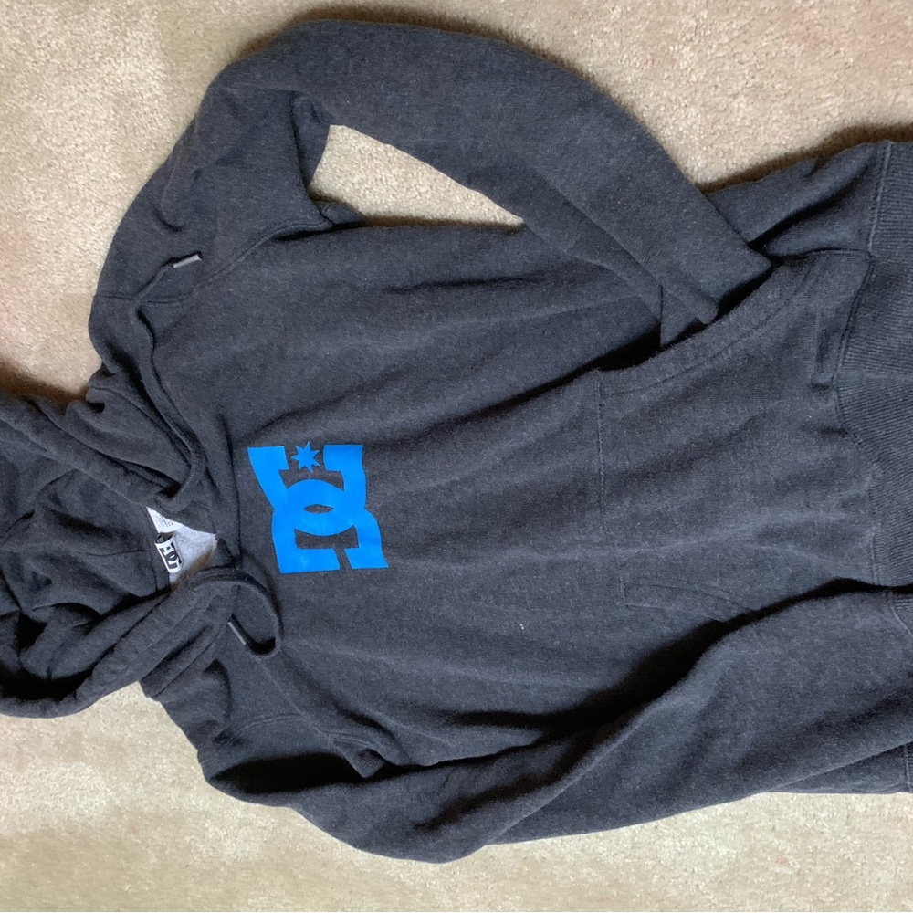 DC women’s hoodie